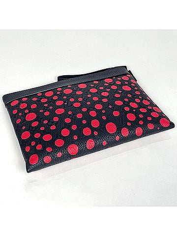 Louis Vuitton Louis Vuitton LV x YK Pochette To Go Yayoi Kusama Infinity Dot Second Bag Leather Noir (Black) M82019 with IC Chip Men's (view 2)