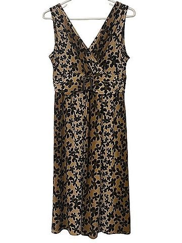 Faith Love Passion Belted V-Neck Floral Midi Dress Casual Dress (view 1)