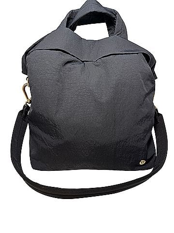 Lululemon Athletica Weekender (view 1)