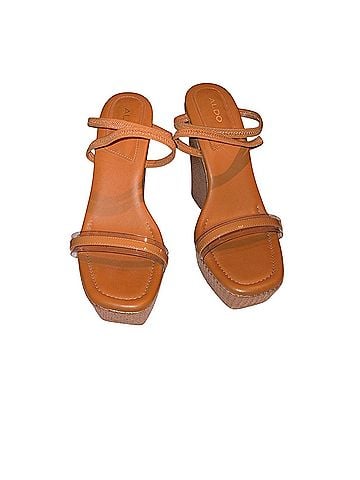Aldo Wedges (view 2)
