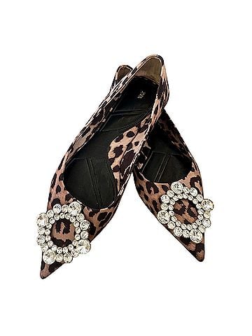 Zara Flats (view 1)