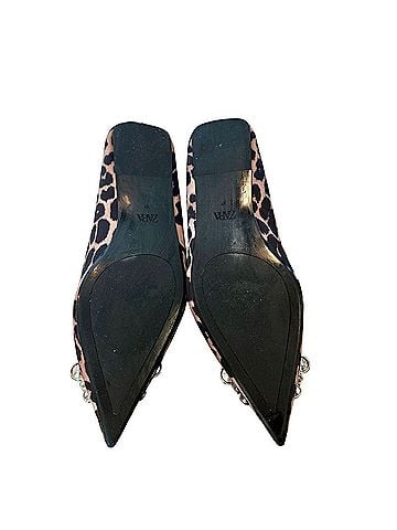 Zara Flats (view 2)