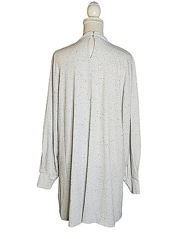 Lane Bryant Long Sleeve Top (view 2)
