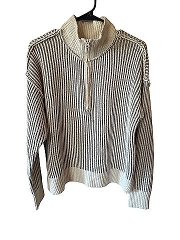 Ultra Flirt Pullover Sweater (view 1)