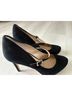 Vince Camuto 100% Suede Black Heels Size 7 1/2 - photo 3