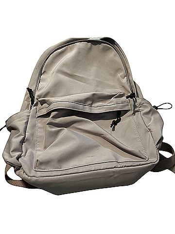 Amazon Basics Backpack (view 1)