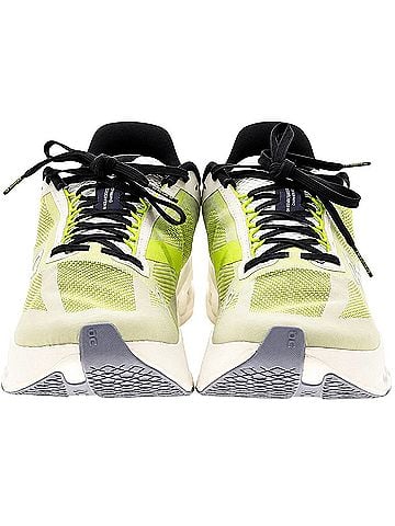 On Cloud Cloudsurfer lightweight running shoe Sneakers (view 2)