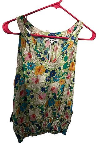 Rose + Olive Sleeveless Top (view 1)