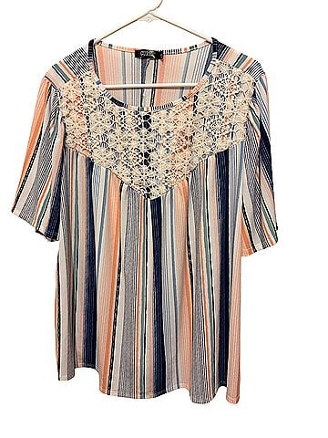 Cure Short Sleeve Blouse (view 1)
