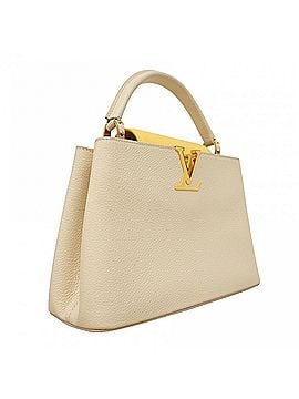 Louis Vuitton Louis Vuitton handbag, Taurillon leather, Capucines MM, M59883, ivory/yellow, 2-way bag for women. (view 2)