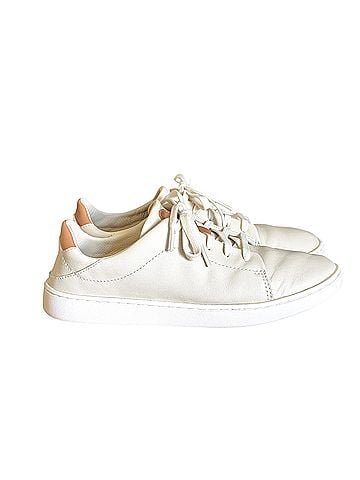 OluKai Pehuea Li ‘Ili  Sneakers (view 1)