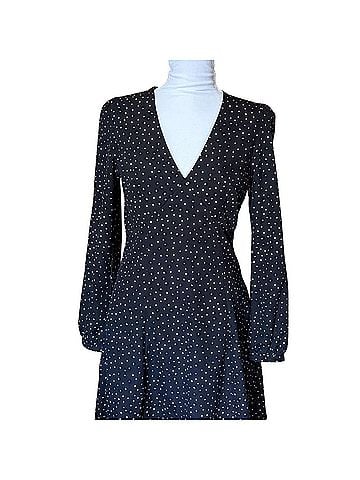 Uniqlo Casual Dress (view 1)