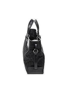 Gucci Horizontal Belt Tote (view 2)