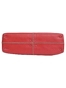 Tod's Tod's D Tote Bag in Burgundy Leather (view 2)