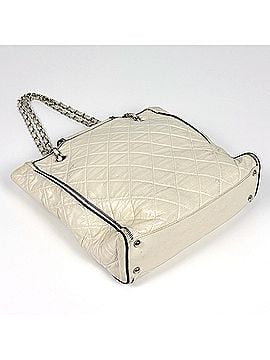 Chanel Chanel East West 2.55 Tote Bag, 2-Way, Chain, Leather, Ivory, Women's (view 2)