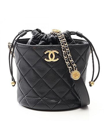 Chanel Chanel Matelassé Drawstring Bucket Bag Shoulder Handbag Caviar Skin (Grained Calfskin) Women's Black AS3371 (view 1)