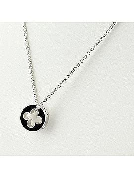 Louis Vuitton Louis Vuitton Empreinte Pendant Necklace (750) - Women's (view 2)