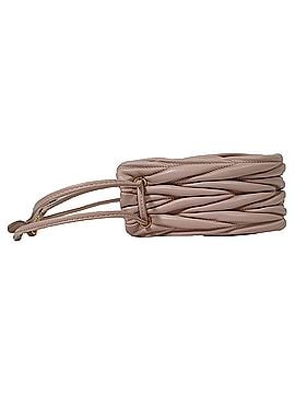 Miu Miu Miu Miu Matelassé Bucket Bag in Pink Leather (view 2)