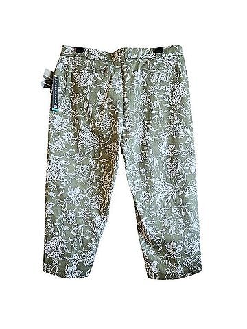 Briggs New York Petite Capri Pants Casual Pants (view 2)