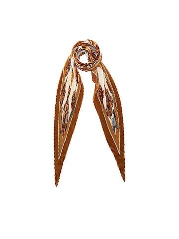 Hermès Confidents Des Coeurs Pleated Silk Scarf (view 1)
