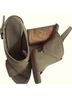 Vince. 100% Suede Tan Sandals Size 6 - photo 5