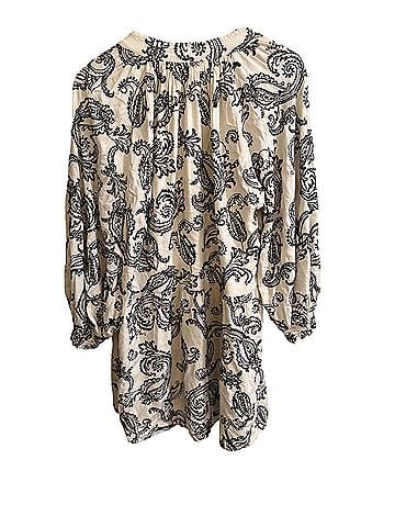Alice + Olivia Lilian Casual Dress (view 2)
