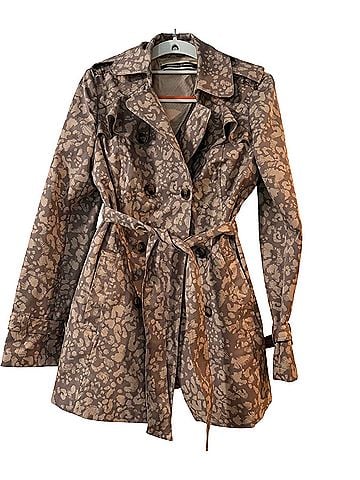 Daughters of the Liberation Trenchcoat (view 1)