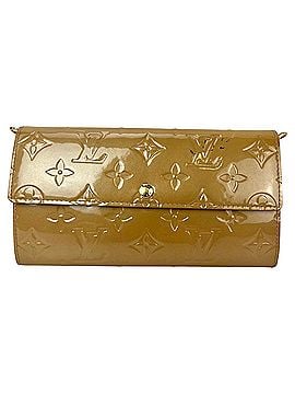 Louis Vuitton Louis Vuitton Sarah Vernis Beige Poudre Wallet (view 1)