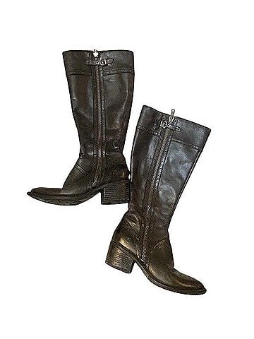 Born Boots (view 1)