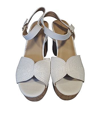 Lively Wedges (view 2)