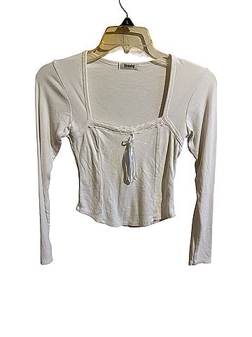 Young USA Long Sleeve Top (view 1)