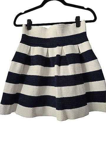 Neslay Paris Casual Skirt (view 1)