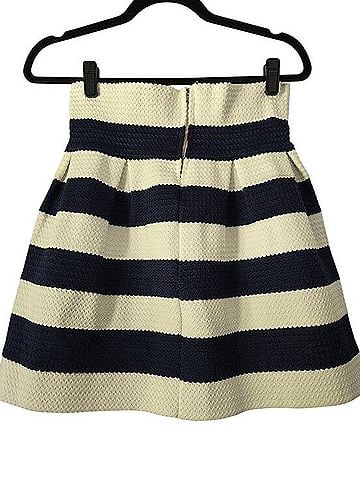 Neslay Paris Casual Skirt (view 2)