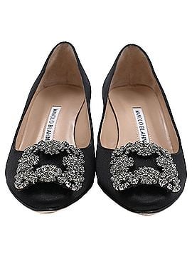 Manolo Blahnik Manolo Blahnik Hangisi 70 Pumps in Black Satin (view 2)