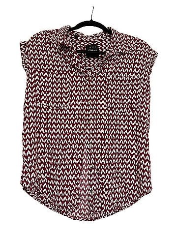 Jachs Girlfriend Short Sleeve Button-Down Shirt (view 1)