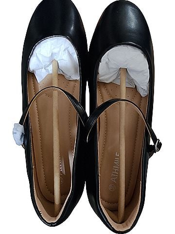 Amazon Essentials athmie Flats (view 1)