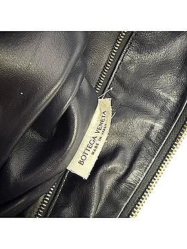 Bottega Veneta Bottega Veneta Teen Jodie Shoulder Bag in Black Lamb Leather (view 2)