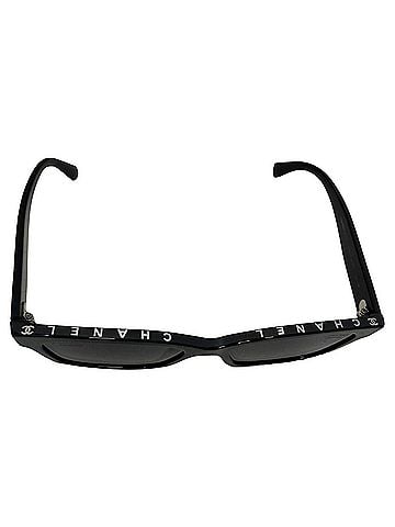 Chanel Chanel CC Logo-Print Square-Framed Sunglasses in Black Acetate (view 2)