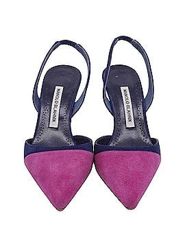 Manolo Blahnik Manolo Blahnik Color-Block Slingback Pumps in Multicolor Suede (view 2)