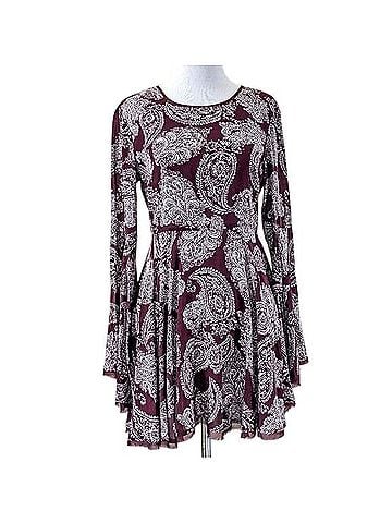 Ecote Casual Dress (view 1)