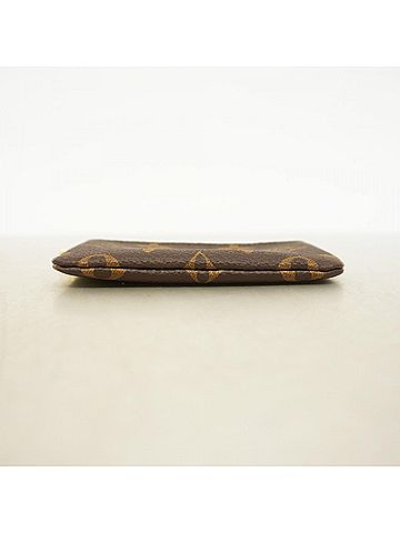 Louis Vuitton Louis Vuitton Monogram Pochette Clé M62650 Brown Wallet/Coin Case for Men and Women (view 2)