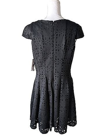 Julia Jordan Casual Dress (view 2)