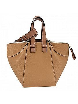 Loewe Loewe Women's Hammock Compact Shoulder Bag, Handbag, Crossbody Tote Leather, Calfskin, Brown, Gold Hardware (view 2)