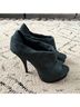 Elizabeth and James Black Heels Size 7 1/2 - photo 3