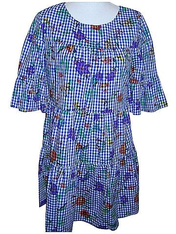Romeo & Juliet Couture Casual Dress (view 2)