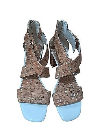 Donald J Pliner Pavla Heels (view 2)