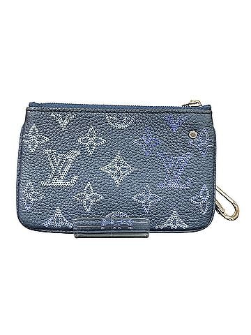 Louis Vuitton Louis Vuitton Pochette Clé Wallet/Coin Case, Mahina Leather, M81180 (view 2)