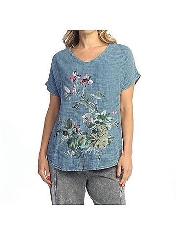 Jess & Jane Reina Mineral Washed Cotton Double Gauze Top in Blue (view 2)