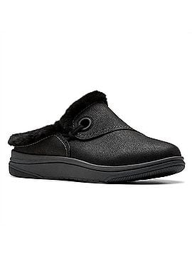 Clarks Women's Breeze Myth Clogs in Black (view 2)