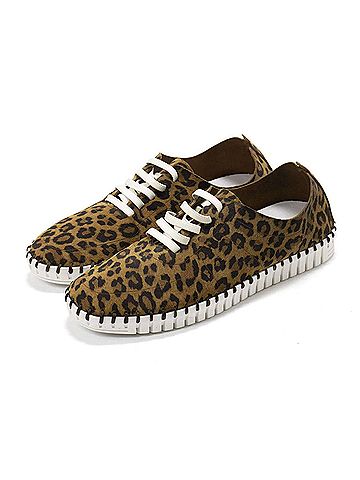 Eric Michael Women's Stacie Lace-Up Casual Sneaker in Leopard (view 2)